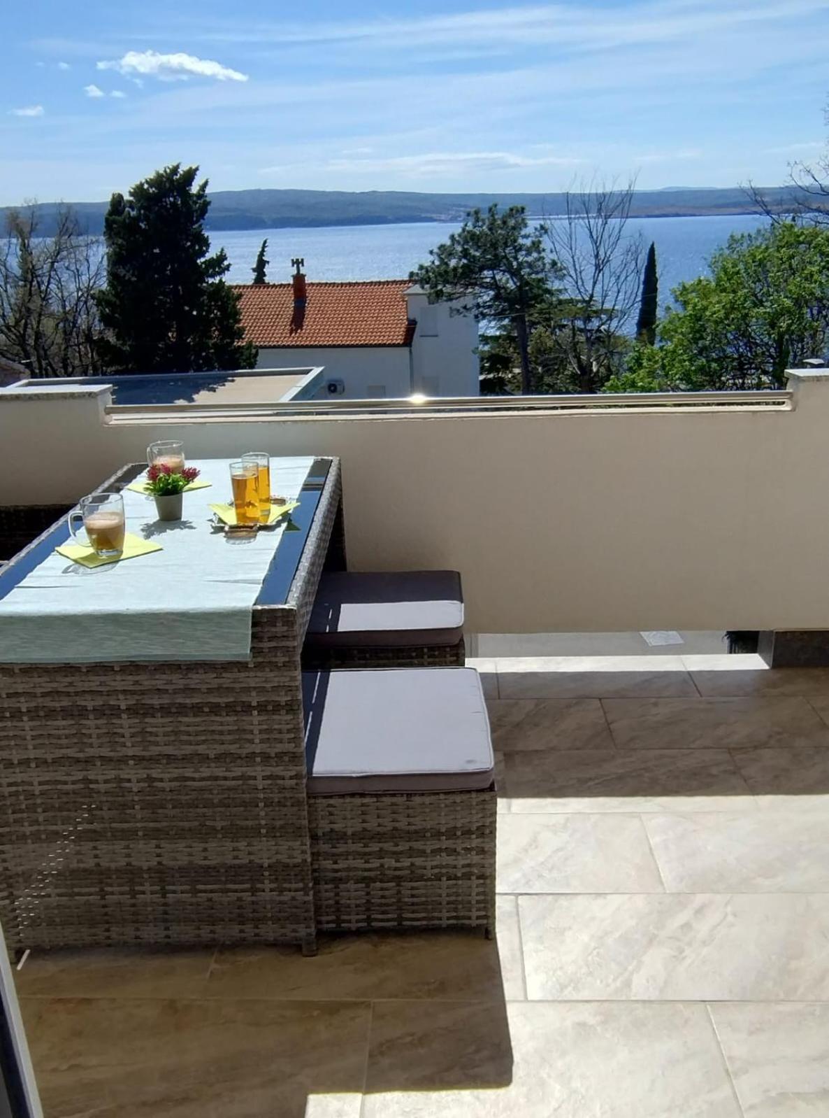 Tany Apartamento Dramalj Exterior foto