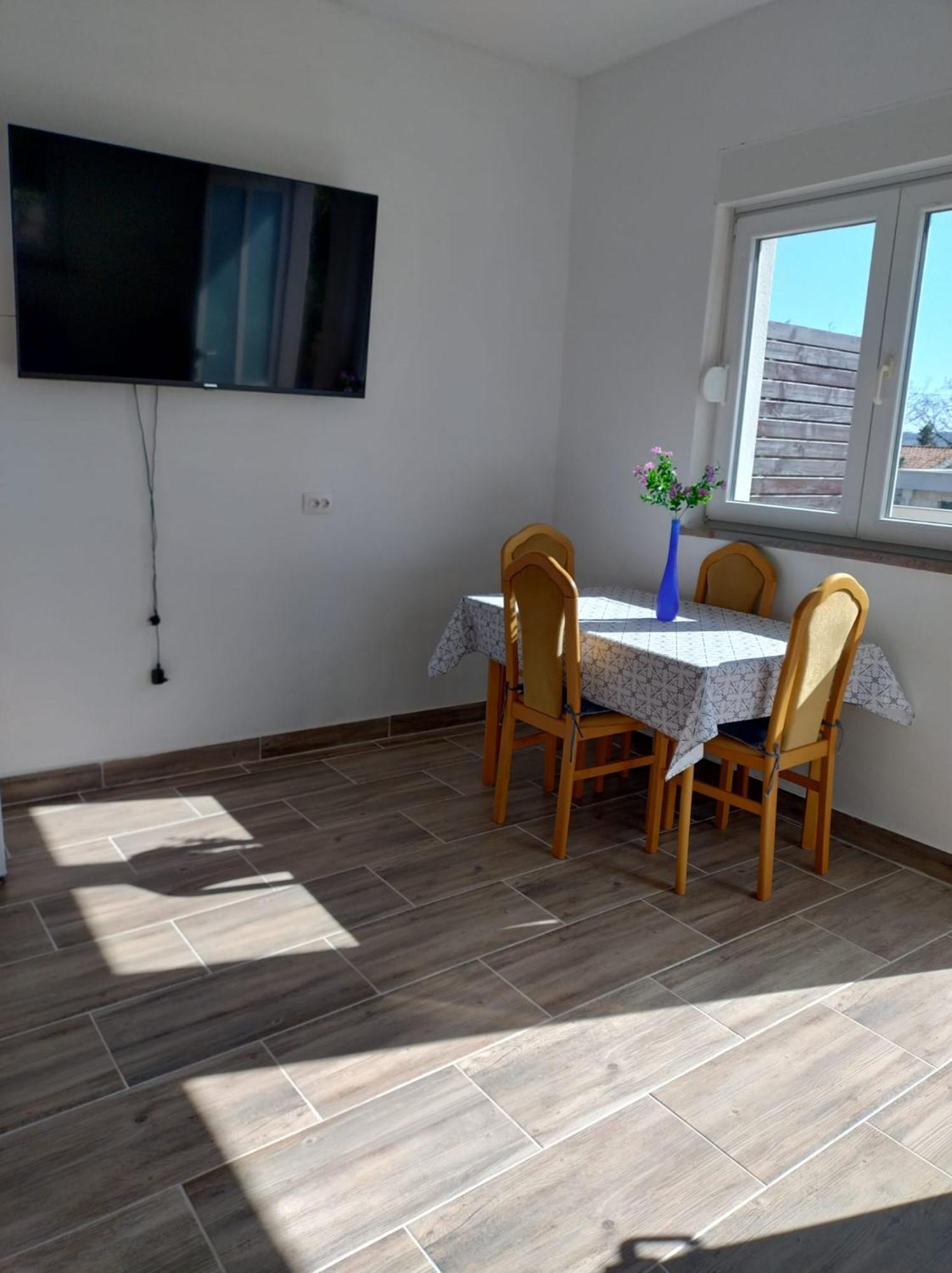 Tany Apartamento Dramalj Exterior foto